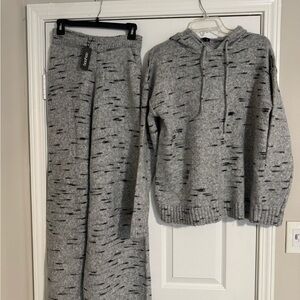 Boohoo Gray Wide Leg Pants & Hoodie Set